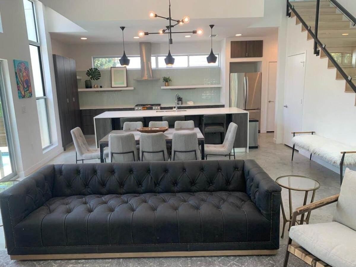 Stunning Modern Home W Pool & Hot Tub In Dt Austin Exterior foto